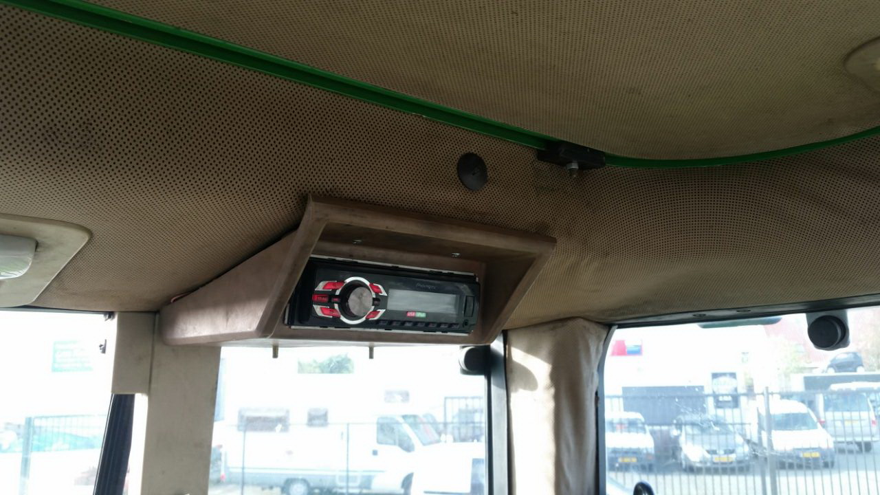 Трактор колісний WhatsApp Image 2017-10-12 at 19.32.42.jpeg Продаж бу сг техніки з Нідерландів